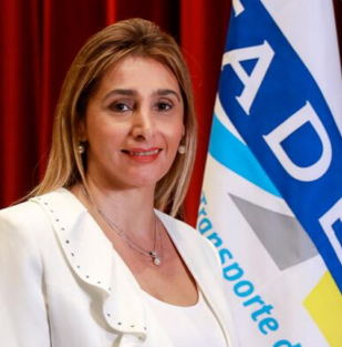 Cecilia Anán Empresaria y Directora del Departamento de Mujeres y Futuros Líderes de FADEEAC (Federación Argentina de Entidades Empresariales del Transporte de Cargas)
