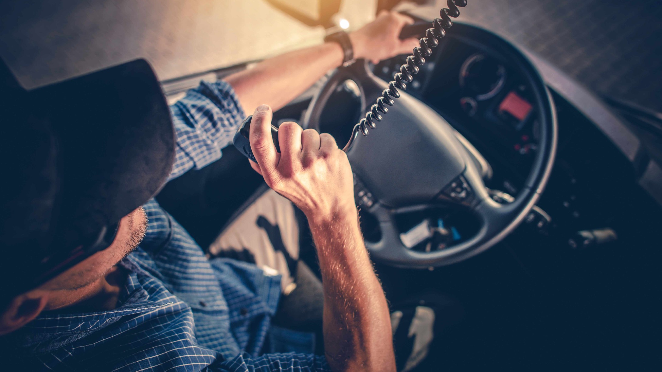 conductor al volante