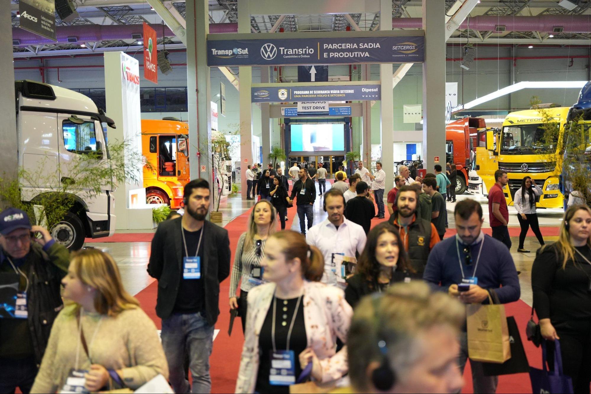 Volta do evento TranspoSul na modalidade presencial.