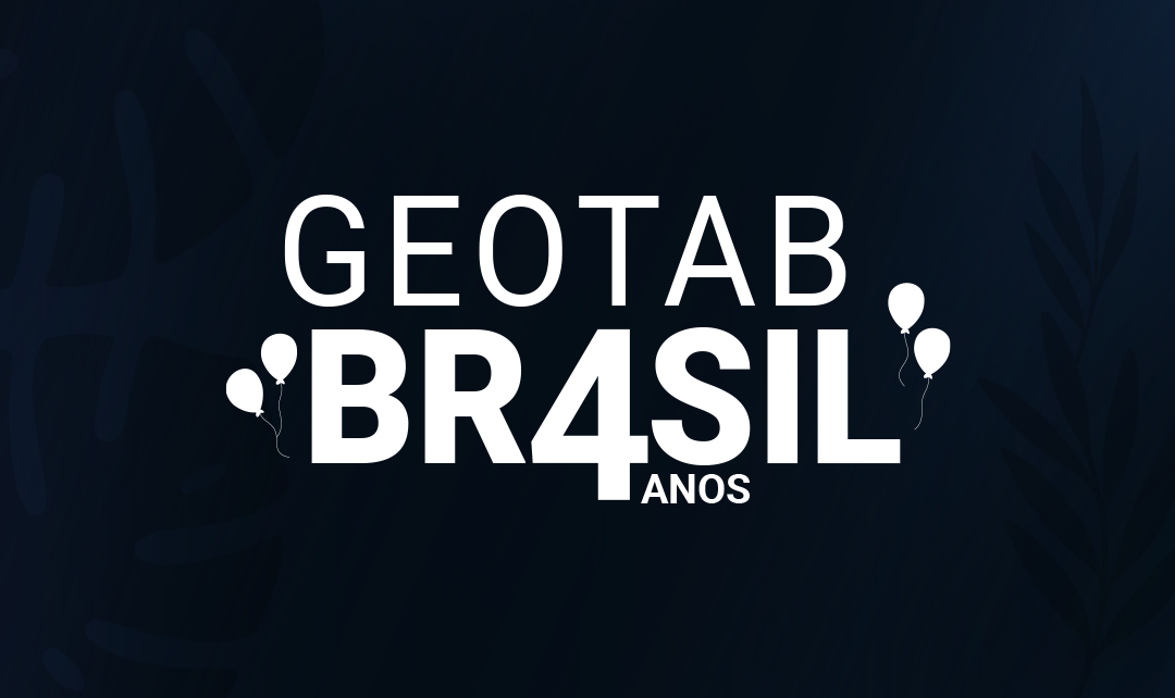fundo preto com o texto Geotab Brasil 4 anos